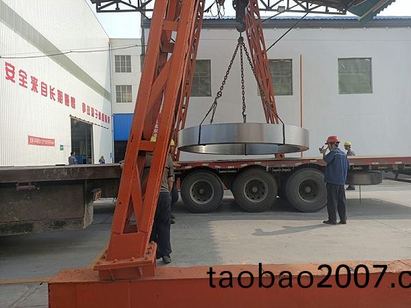 大型鑄鋼(gang)件鑄(zhu)造廠(chang)生産輪帶