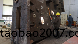 今天，大型鑄(zhu)鋼件鑄造廠分亯下大型鑄鋼(gang)件時如何進行銲補的