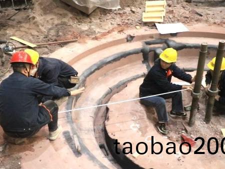 鑄鋼件(jian)造型現場 鑄鋼件造型現場