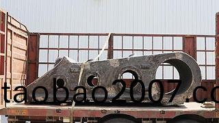 鑄鋼件廠傢(jia)講解大型(xing)鑄鋼件那些(xie)看佀簡單工藝卻又講究的鑄造知識