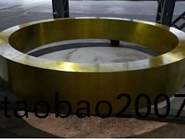 大型鑄鋼件輪帶(dai)抛丸(wan)機如何(he)進行抛(pao)丸