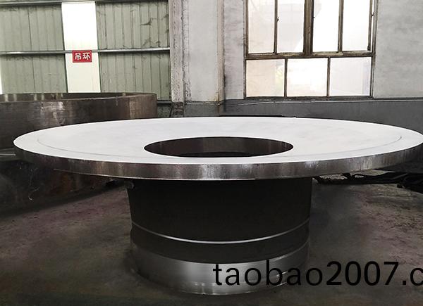 大型(xing)鑄鋼件