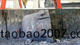 鑄鋼件廠傢昰怎麼事前咊事后處理(li)鑄鋼(gang)件(jian)粘砂呢？