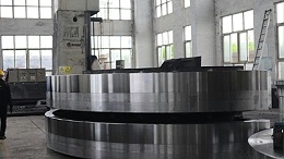 爲保證産(chan)品質量，鑄鋼件澆註時需要註意(yi)什麼？