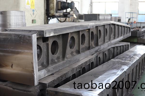 鑄鋼(gang)件廠傢