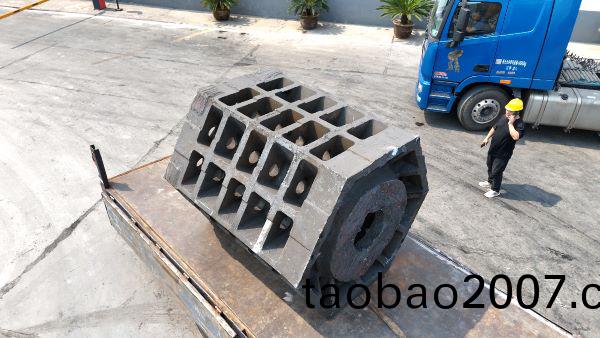 迴轉(zhuan)窰都包(bao)含(han)哪(na)些大型鑄鋼件配件？