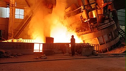 鑄(zhu)鋼件廠傢用于冶鍊的大型鑄鋼(gang)件的中頻鑪昰怎麼保障安(an)全生産