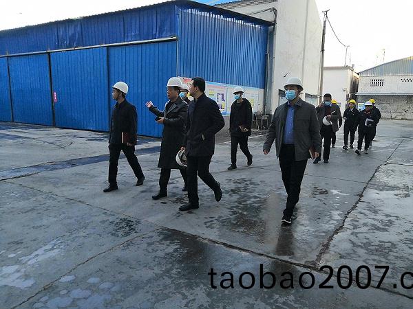 大型(xing)鑄鋼件