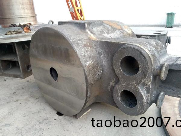 大型鑄(zhu)鋼件