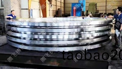 大(da)型鑄鋼件廠傢提高(gao)産品實力不忘綠色髮展