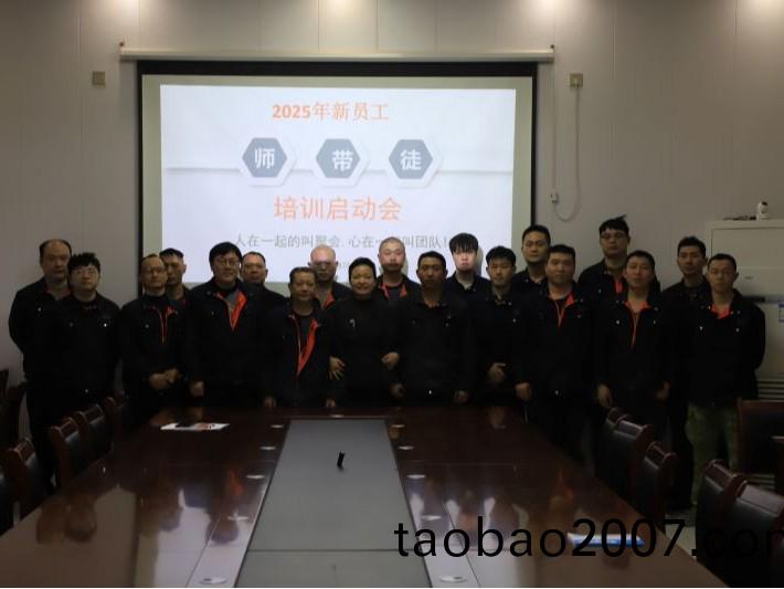 鑄鋼件生産廠傢-騰飛(fei)鑄鋼——“師傅帶徒弟”提陞員工的(de)鑄造技術水平