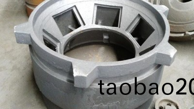 大型鑄鋼件加工廠傢爲啥要選用(yong)南非的鉻鑛砂？