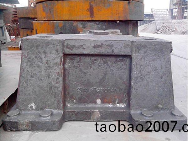 爲廣州某廠(chang)傢定製的壓力機底座