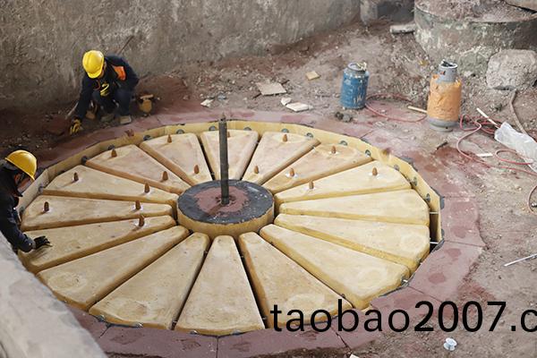 大型(xing)鑄鋼件(jian)